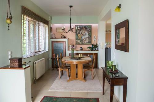 Unique Villa In An Orange Grove