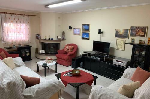 Aris Apartment In Neo Rysio
