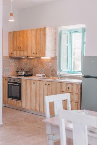 Apartamento George Seafront Suites