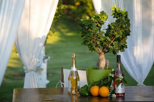 Neriana Villa - Garden Paradise