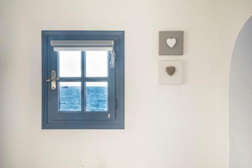 Thalassa Seafront Brand New 1bd House In Naousa