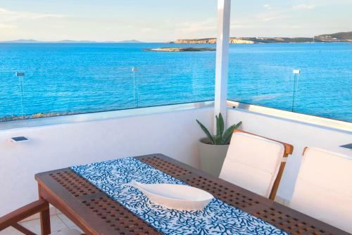 Thalassa Seafront Brand New 1bd House In Naousa