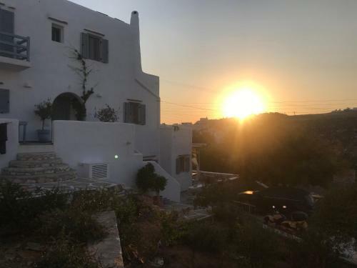 Hara?s Villa In Naousa , Paros