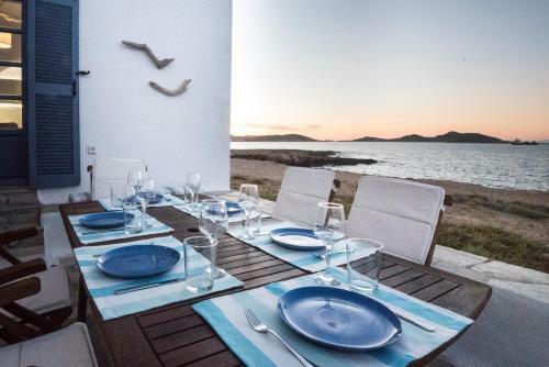Kyma Seafront Brand New 2bd House In Naousa
