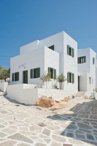 The Cypress House Naoussa