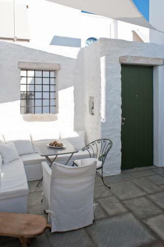 The Cypress House Naoussa