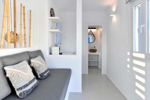 21 Luxury Apartments