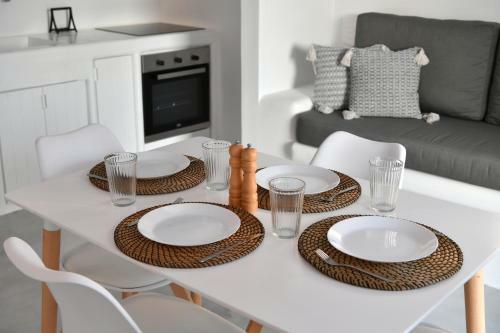 21 Luxury Apartments