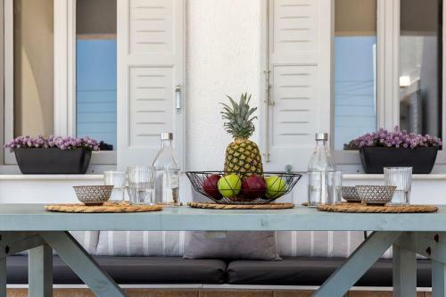 Sun Smiles In Naousa, Paros
