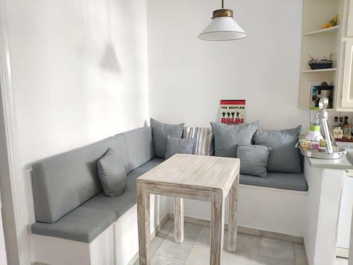 Charming House In Naoussa