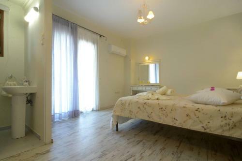 Villa Angie Nymfes Corfu Villa