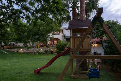 Alia Stone Villa-ideal For Families & Private Heated Pool
