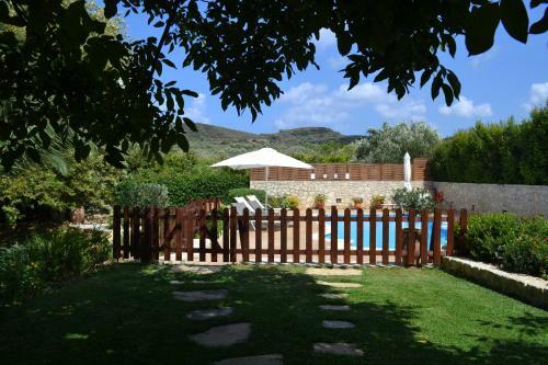 Alia Stone Villa-ideal For Families & Private Heated Pool