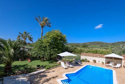 Alia Stone Villa-ideal For Families & Private Heated Pool