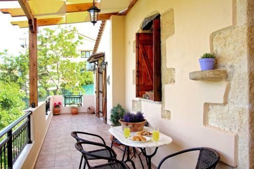 Alia Stone Villa-ideal For Families & Private Heated Pool