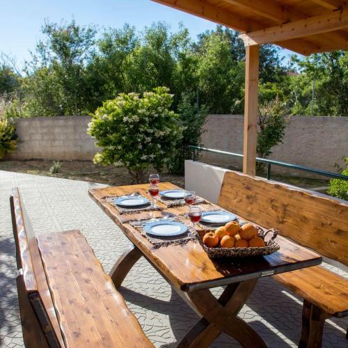 Villa Apella ? Private Yard & Pool ? 8 Guests