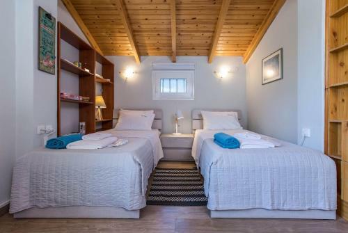Villa Apella ? Private Yard & Pool ? 8 Guests