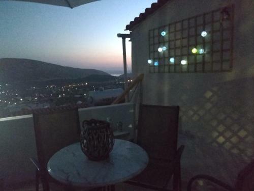 Outstanding Panoramic View, 10? Beach, 20? Airport