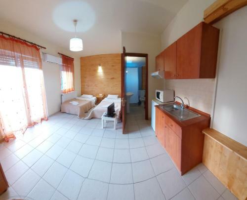 Nefeli Apartments ?????????