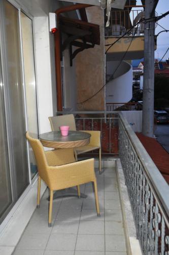 Central Luxury Apartment Next To The Beach