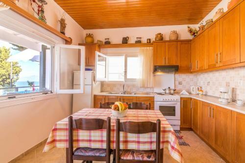 Gaios Seaview Cottage-casa Soula By Konnect