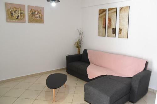 Little Yard Studios & Apartments #2
