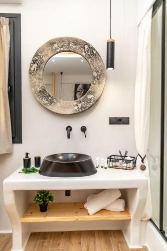 Camares Of Castle - New Luxury Apartments
