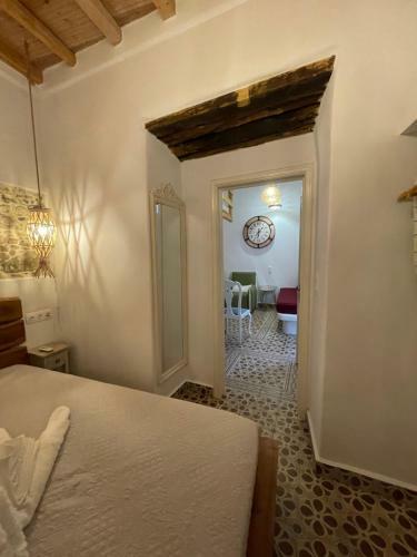 Hotel Burgos Barrio