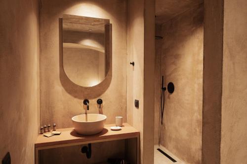Apartamento Phyllorhiza - Executive Suite 'medousa Luxury Suites'