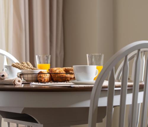 Olenia Luxury Apartments 4