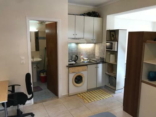 Hostal Nefeli?s Guest House