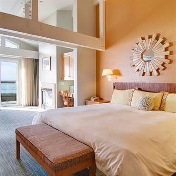 Posada Cypress Inn On Miramar Beach