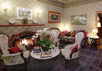 Bed & Breakfast Mill Rose Inn