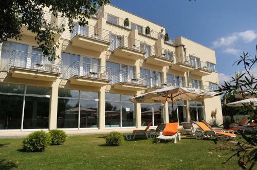 K�t Korona Konferencia �s Wellness Hotel