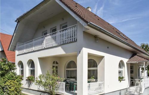 Holiday Home Pipacs Utca-balatonsz�rsz�