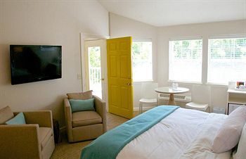 Hotel Lithia Springs Resort