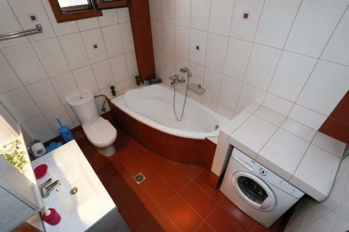Nikiti View Apartment