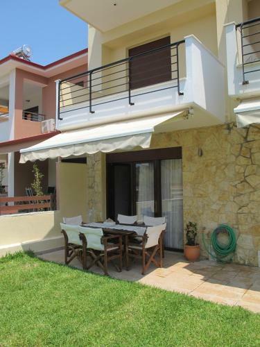 F & B Summer Collection - Christiana's House