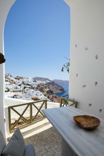 Hotel Rhenia's Suites