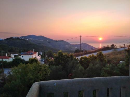 Angel Sunset Suite