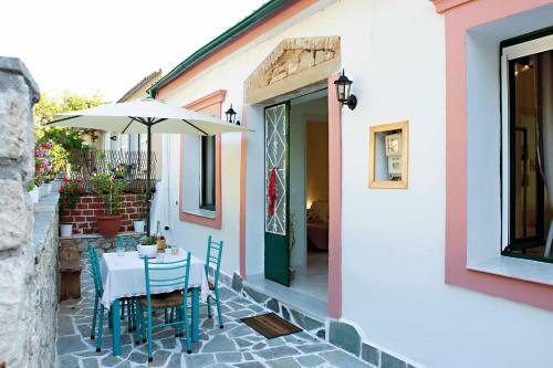 Mantzaros Country House