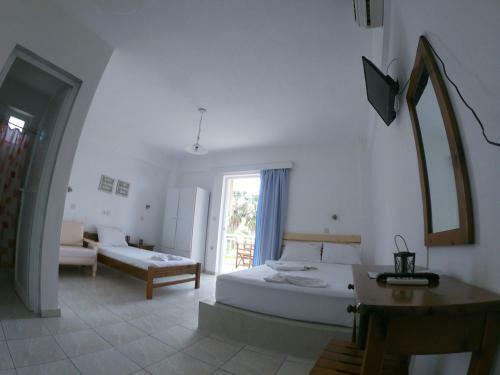 Aparthotel Vamvini Hotel