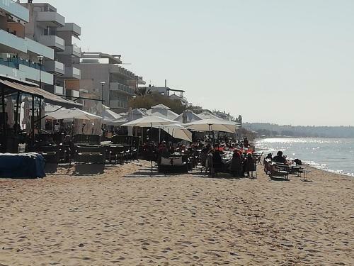 Sunny Apartment With Amazing Sea View