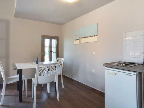 Classy Apartment In Lesvos Island With Swimming Pool
