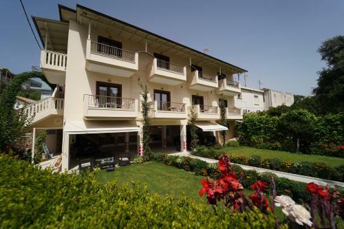 Hostal Valentino House