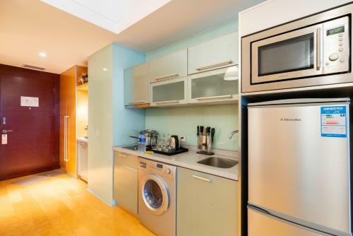 Aparthotel Tianjin Crown International Apartment