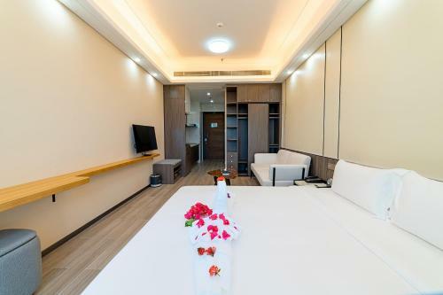 Alamona Hotel & Apartments