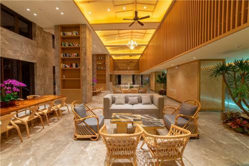 Alamona Hotel & Apartments