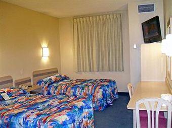 Motel 6 Benson