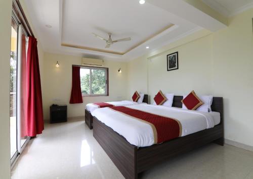 Hotel Sai Swastik Luxury Stay.